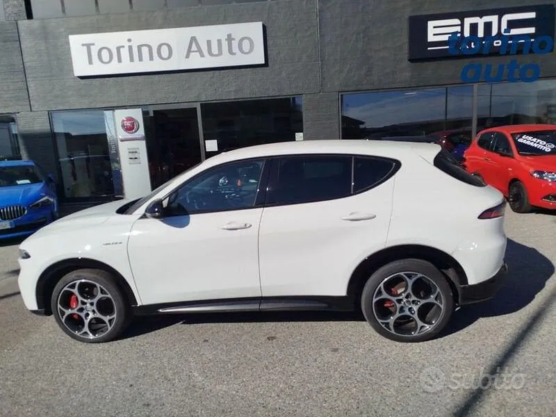 Alfa Romeo Tonale 2024 photo 4