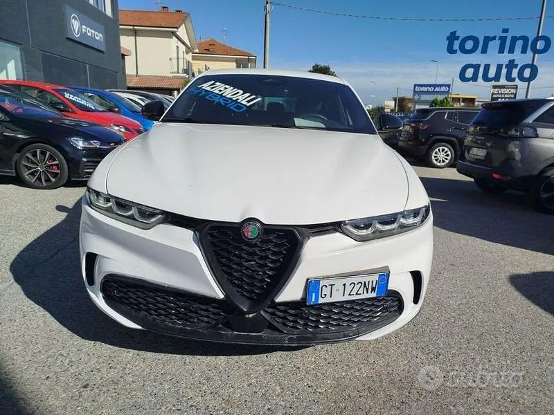 Alfa Romeo Tonale 2024 photo 2