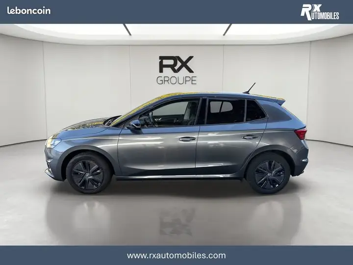Skoda Fabia 2022 photo 2