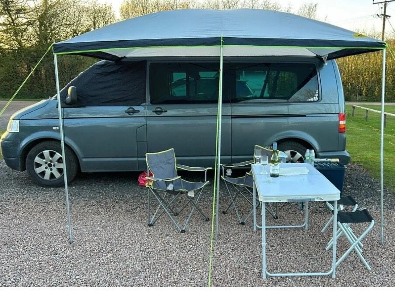 Volkswagen Transporter 2008 photo 2