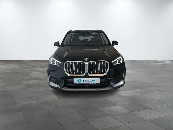 BMW Ix1 2023 photo 3