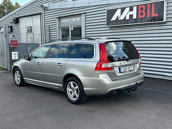 Volvo V70 2015 photo 3