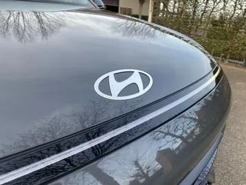 Hyundai Kona photo 3