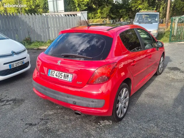 Peugeot 207 2008 photo 3