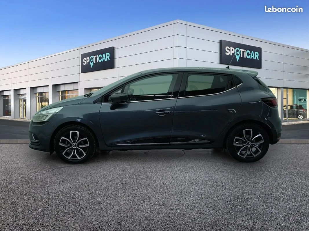 Renault Clio 2019 photo 2