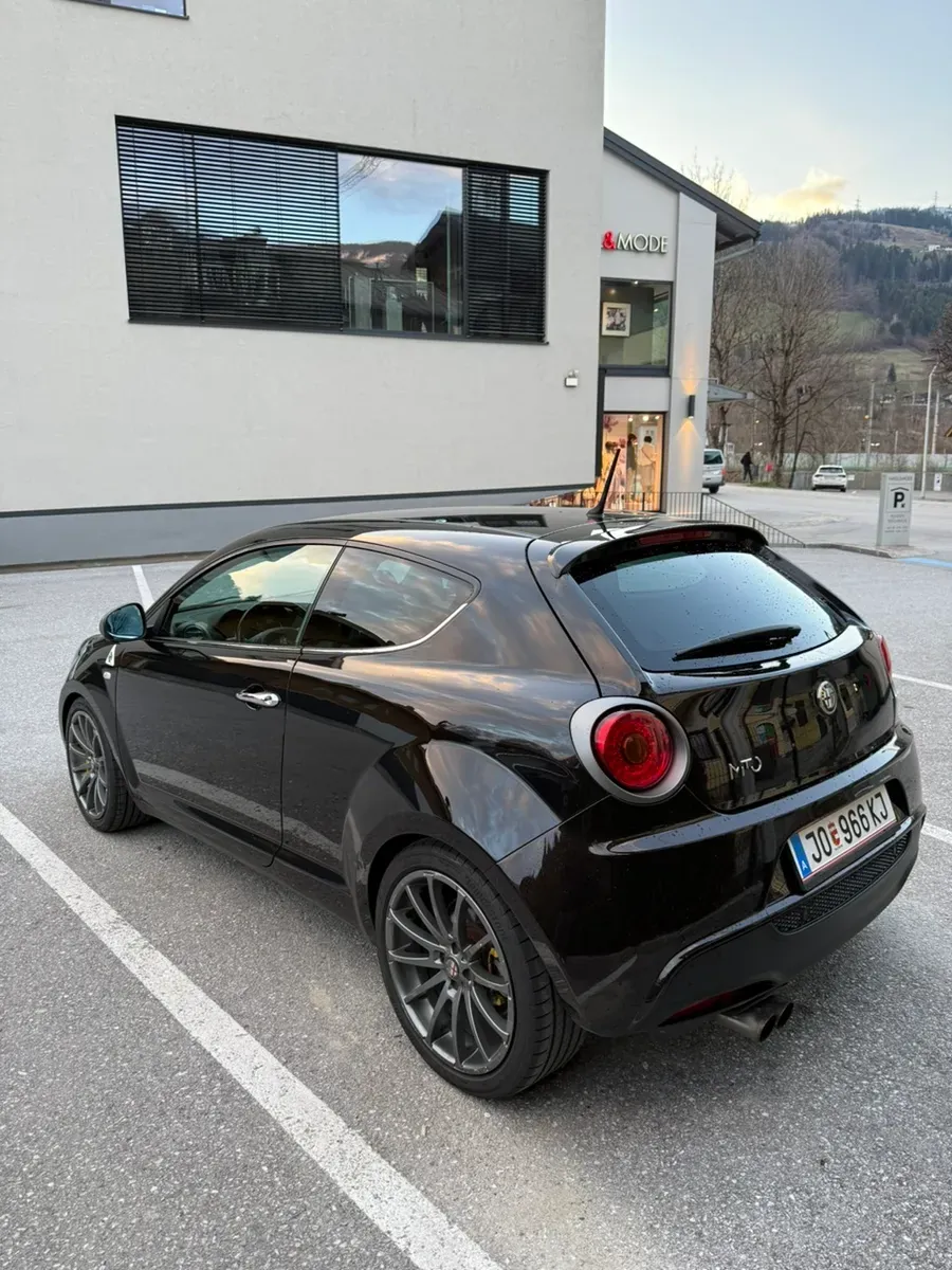 Alfa Romeo Mito 2011 photo 3