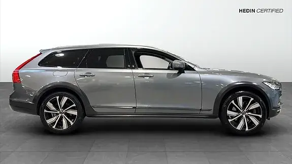Volvo V90 Cross Country 2020 photo 3