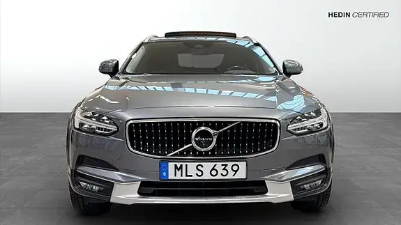 Volvo V90 Cross Country 2020 photo 2