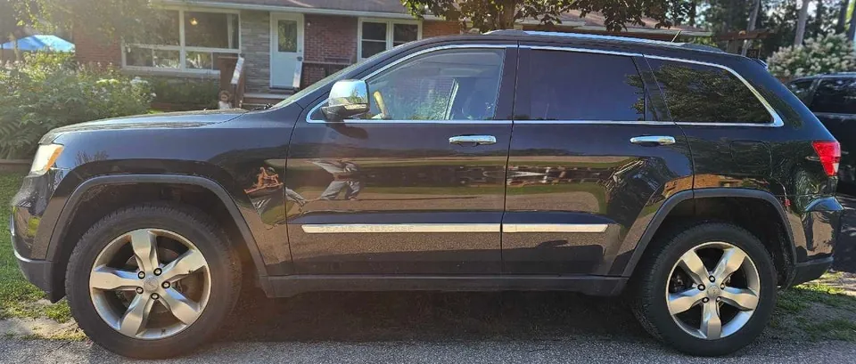 Jeep Grand Cherokee 2013 photo 4