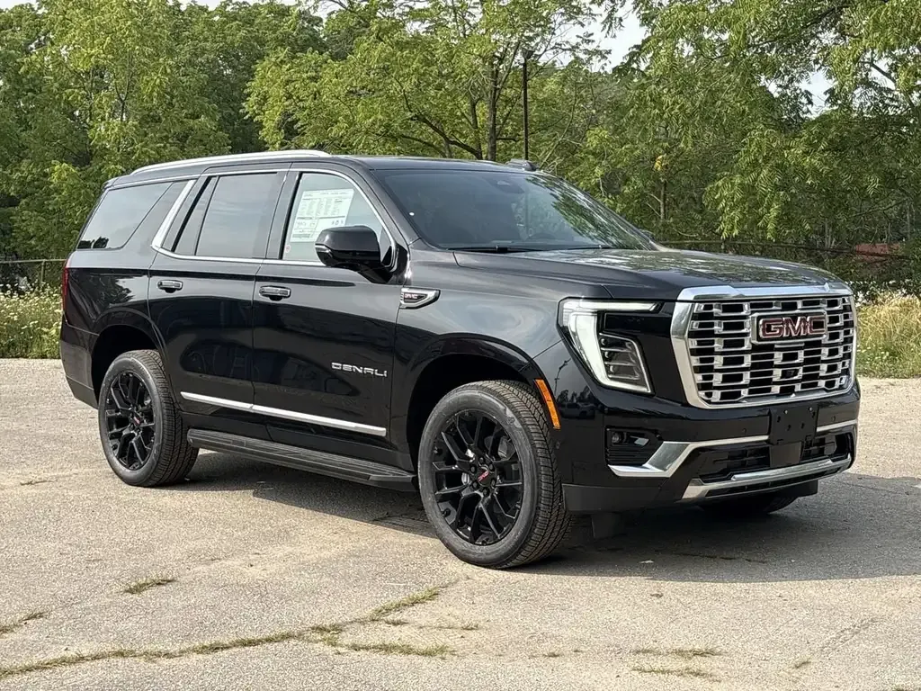 GMC Yukon 2026 photo 2