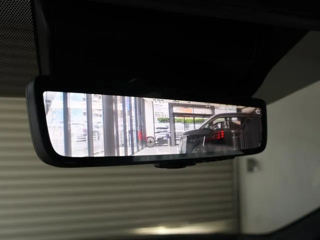 Toyota Alphard 2025 photo 4