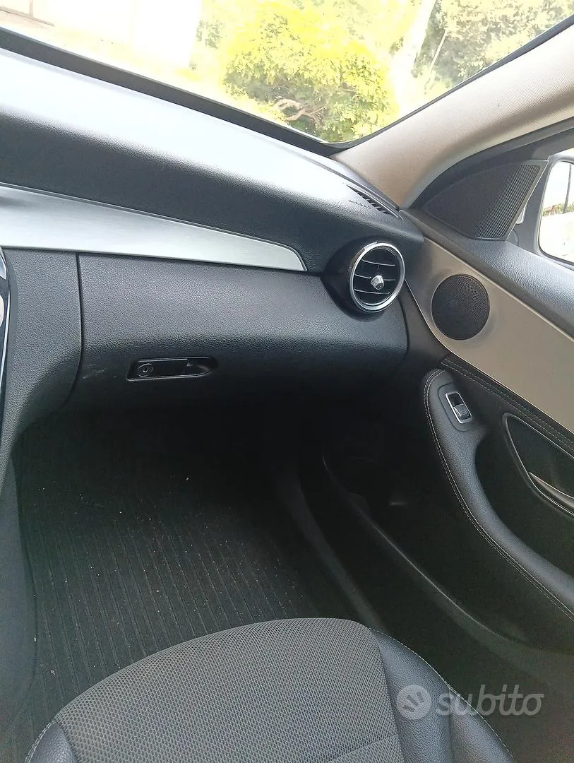 Mercedes-Benz C-Class 2015 photo 5