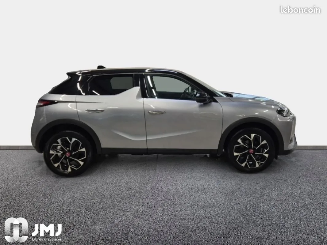 DS Automobiles Ds3 2023 photo 4