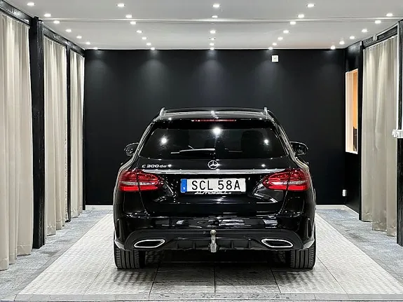 Mercedes-Benz C300 2021 photo 4