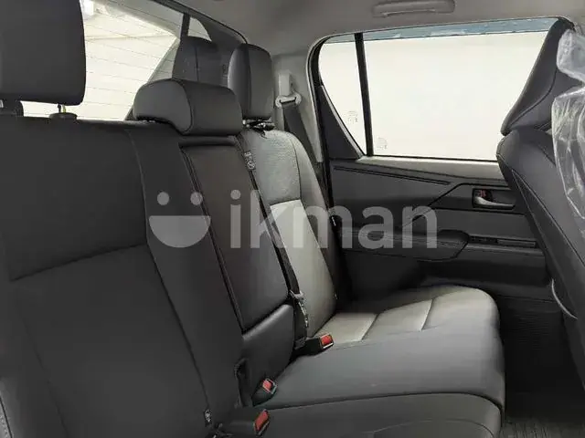 Toyota Hilux 2026 photo 4