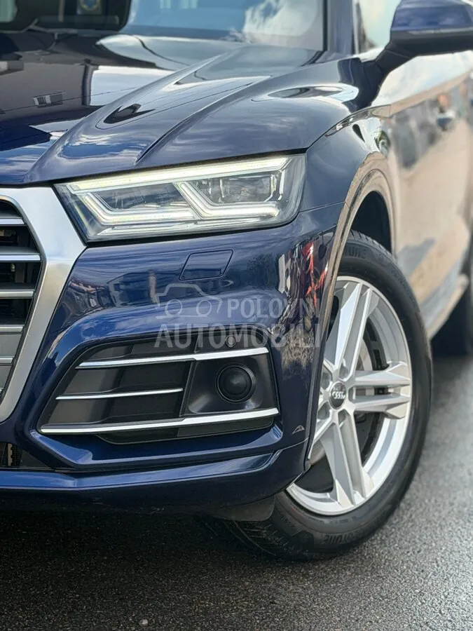 Audi Q5 2017 photo 2