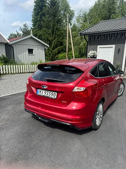 Ford Focus 2013 photo 3