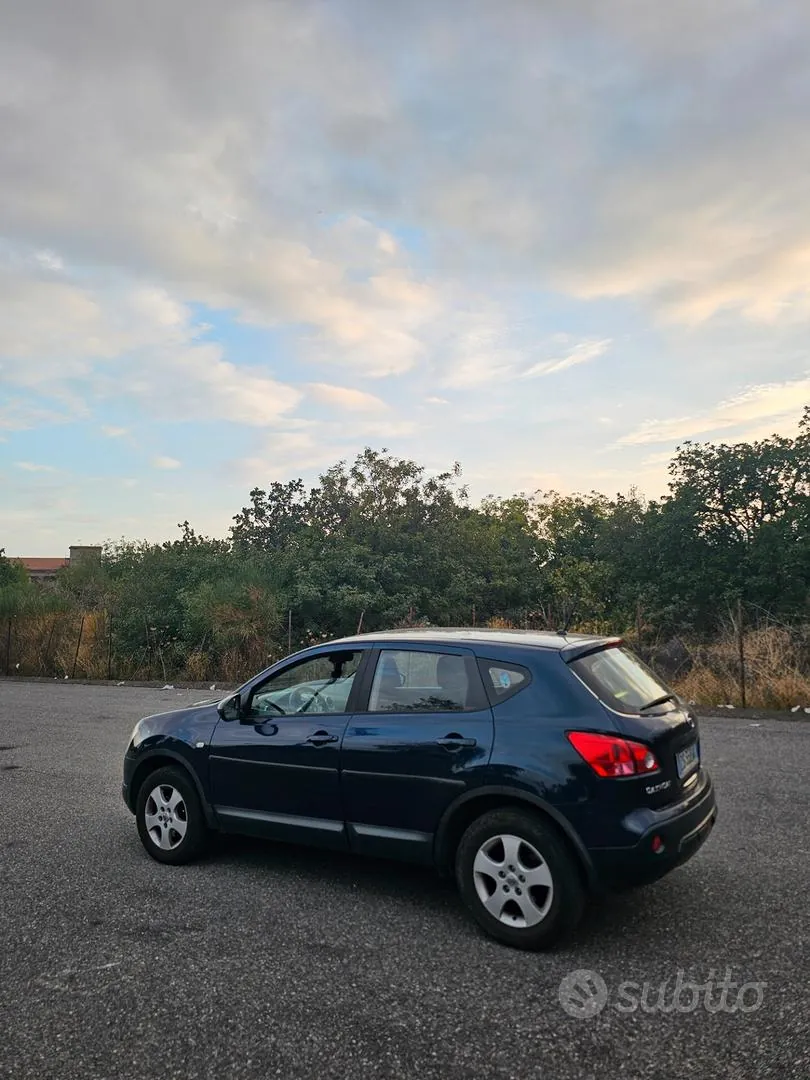 Nissan Qashqai 2009 photo 3