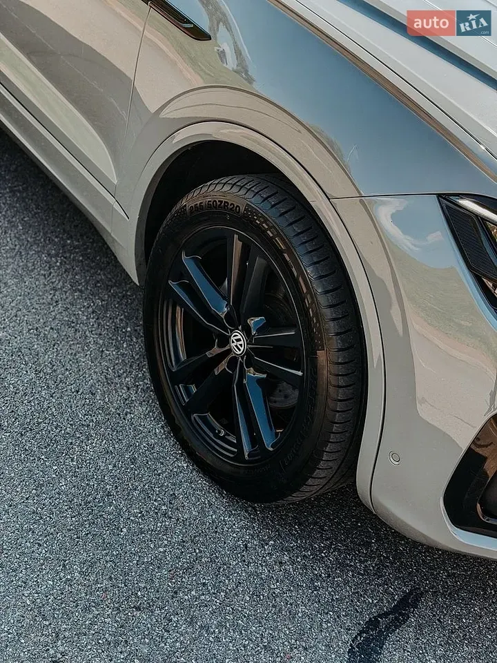 Volkswagen Touareg 2019 photo 4