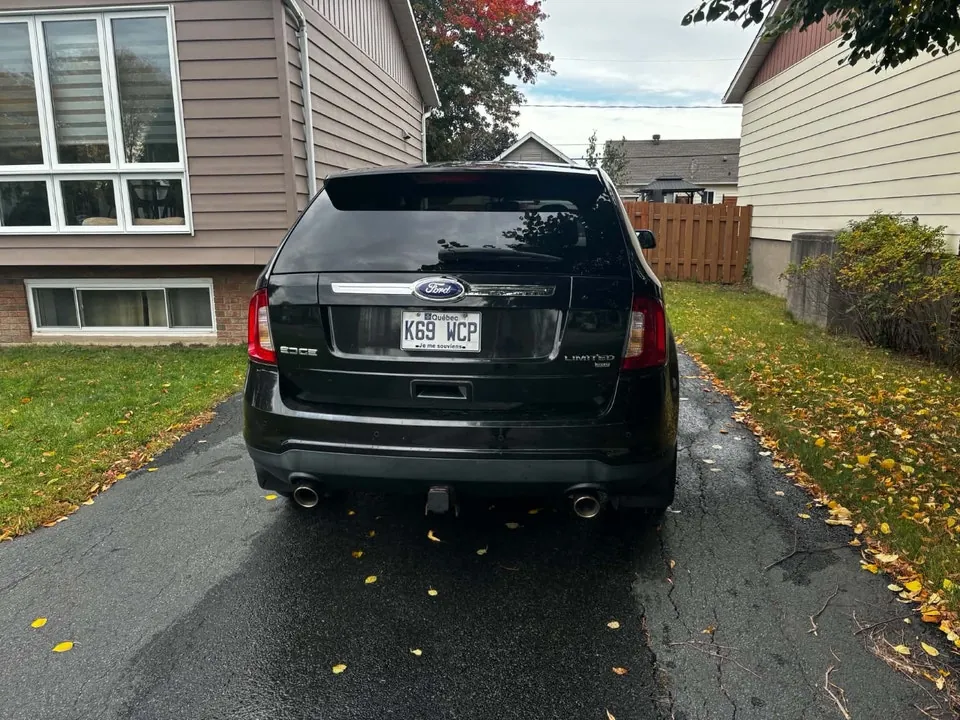 Ford Edge 2011 photo 4