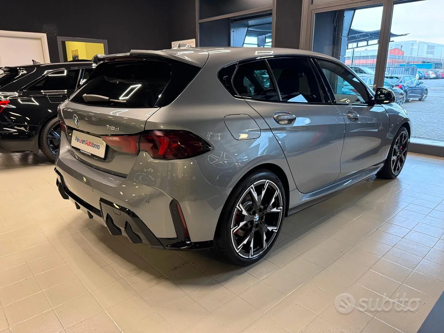 BMW 1 Series 2025 photo 4