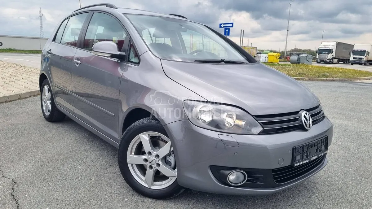 Volkswagen Golf Plus 2010 photo 2