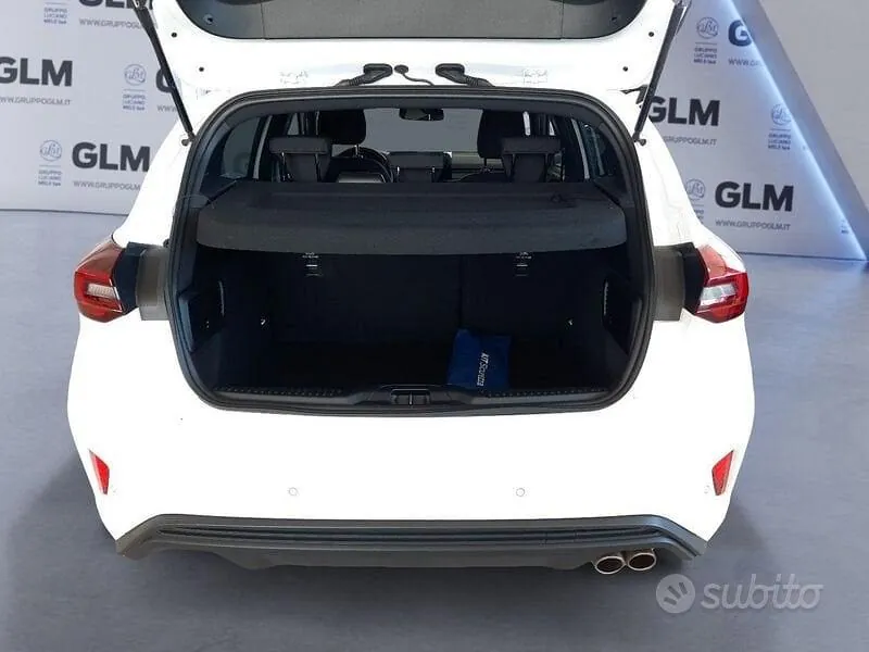 Ford Focus 2025 photo 5