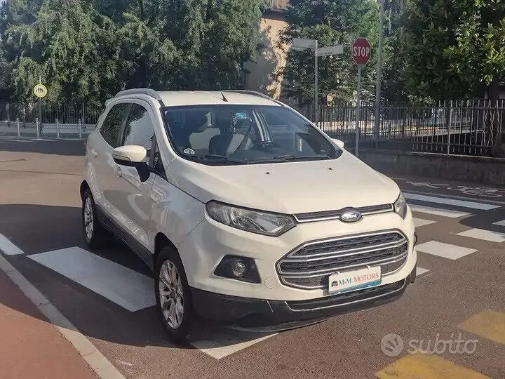 Ford Ecosport 2015 photo 3