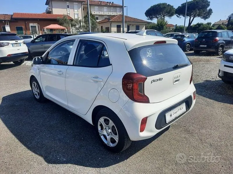 Kia Picanto 2022 photo 5