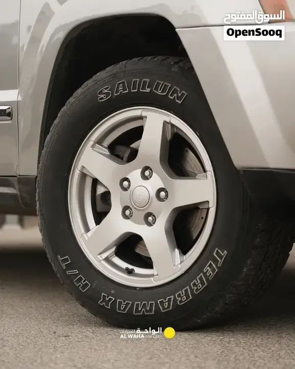 Jeep Grand Cherokee 2005 photo 4