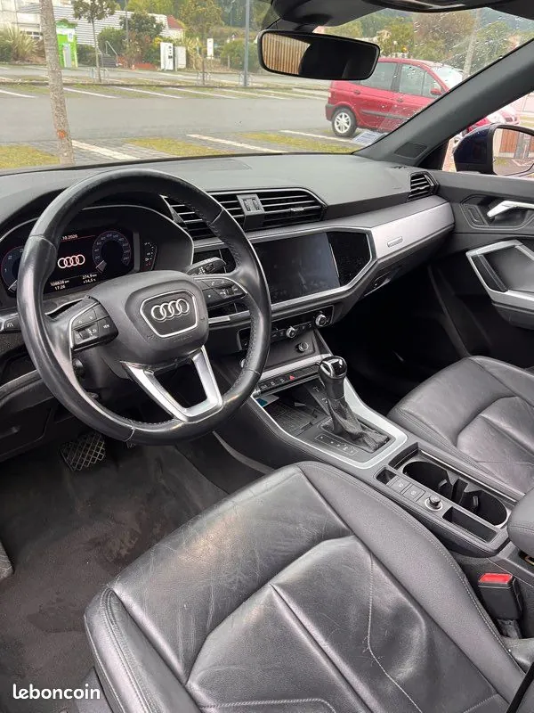 Audi Q3 2019 photo 3