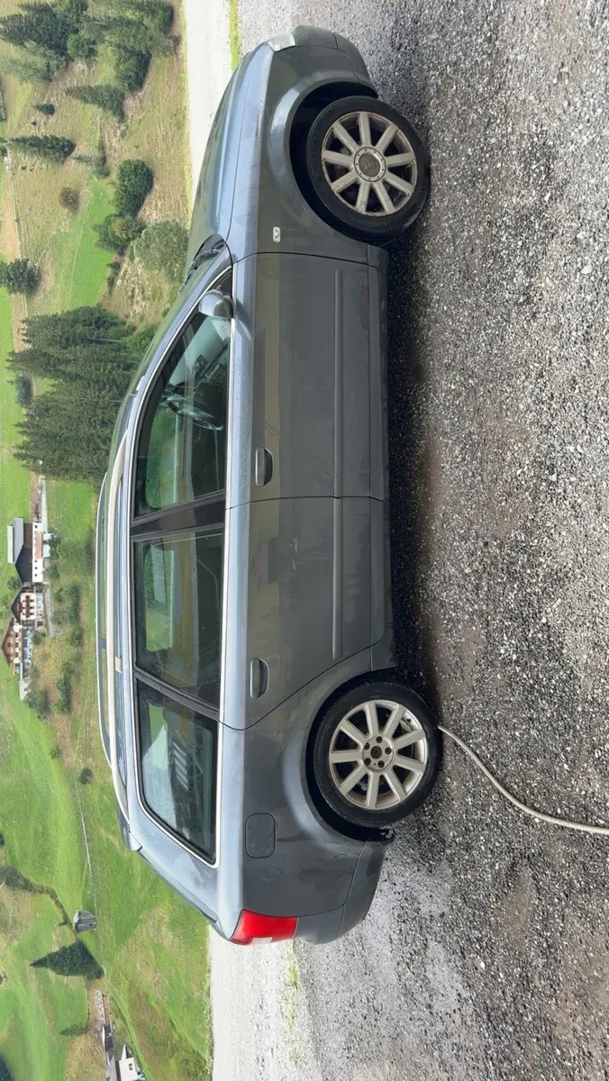 Audi A4 2002 photo 3