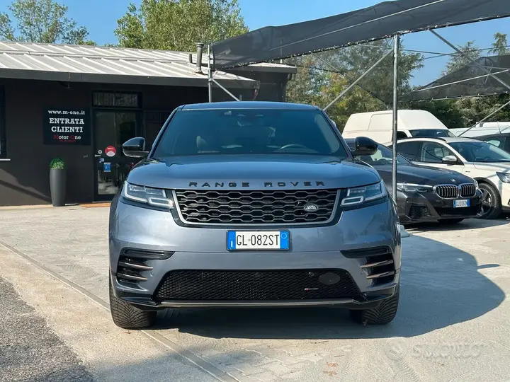 Land Rover Range Rover Velar 2022 photo 2
