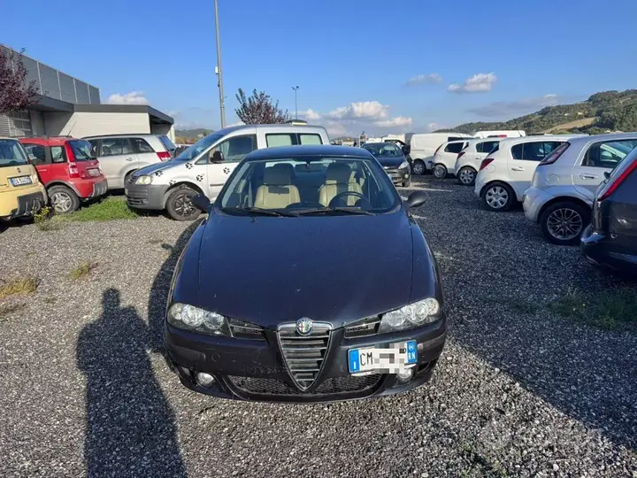Alfa Romeo 156 2004 photo 2