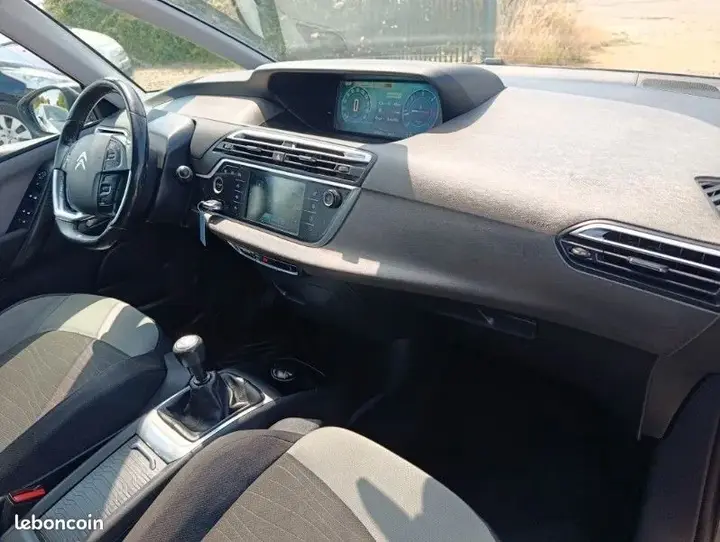 Citroen C4 Picasso 2013 photo 3