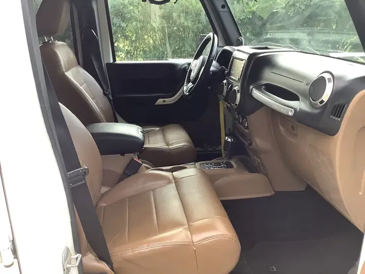 Jeep Wrangler 2012 photo 5