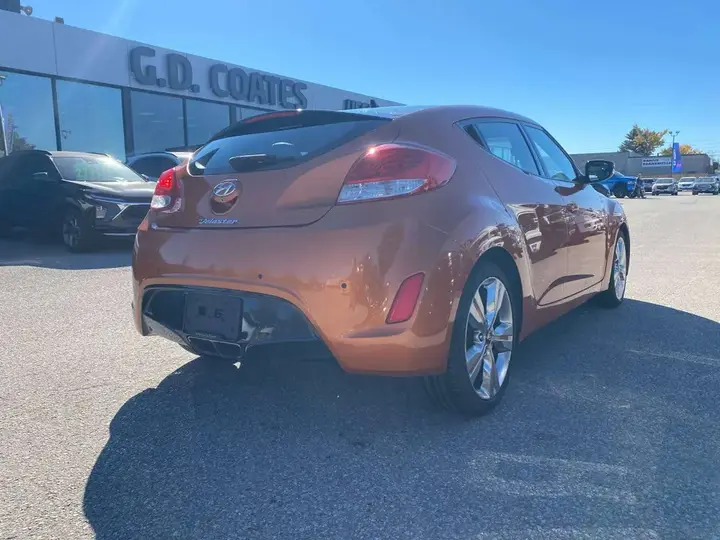 Hyundai Veloster 2016 photo 4