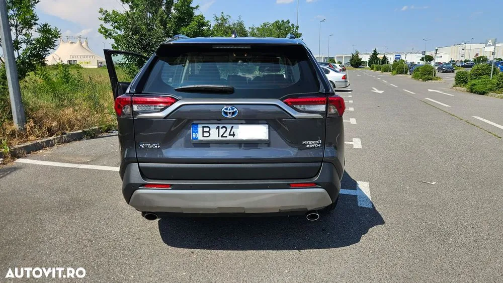 Toyota Rav4 2021 photo 5