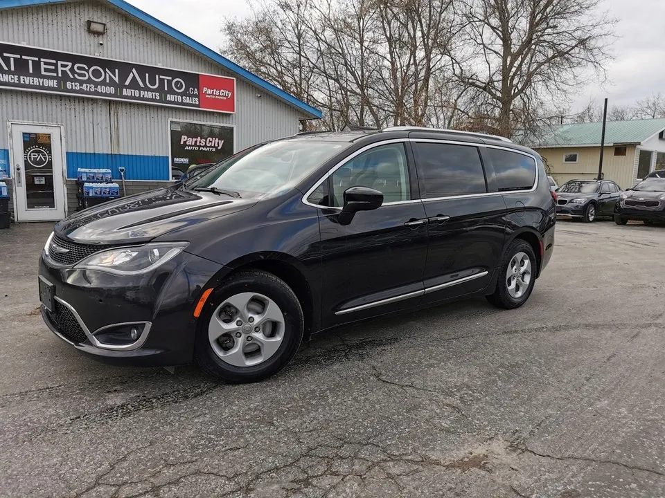 Chrysler Pacifica