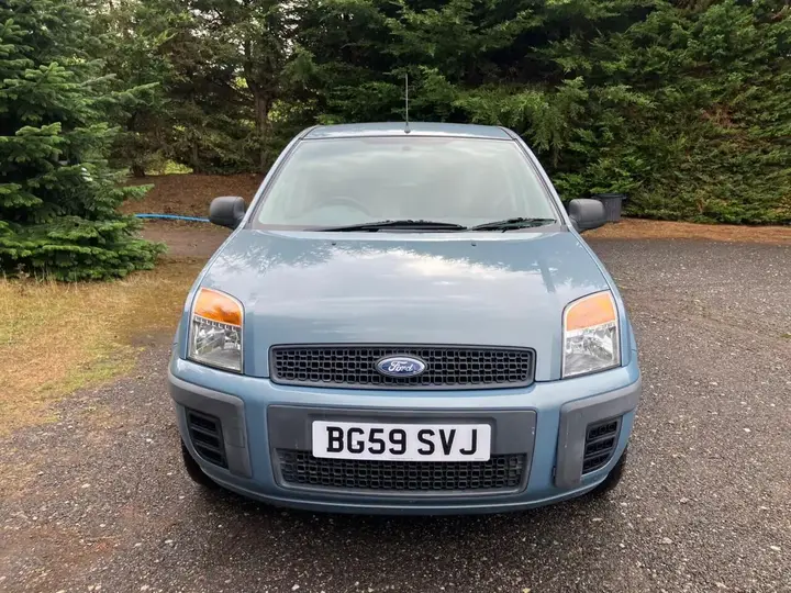Ford Fusion 2009 photo 2