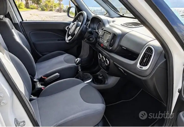 Fiat 500L 2015 photo 5