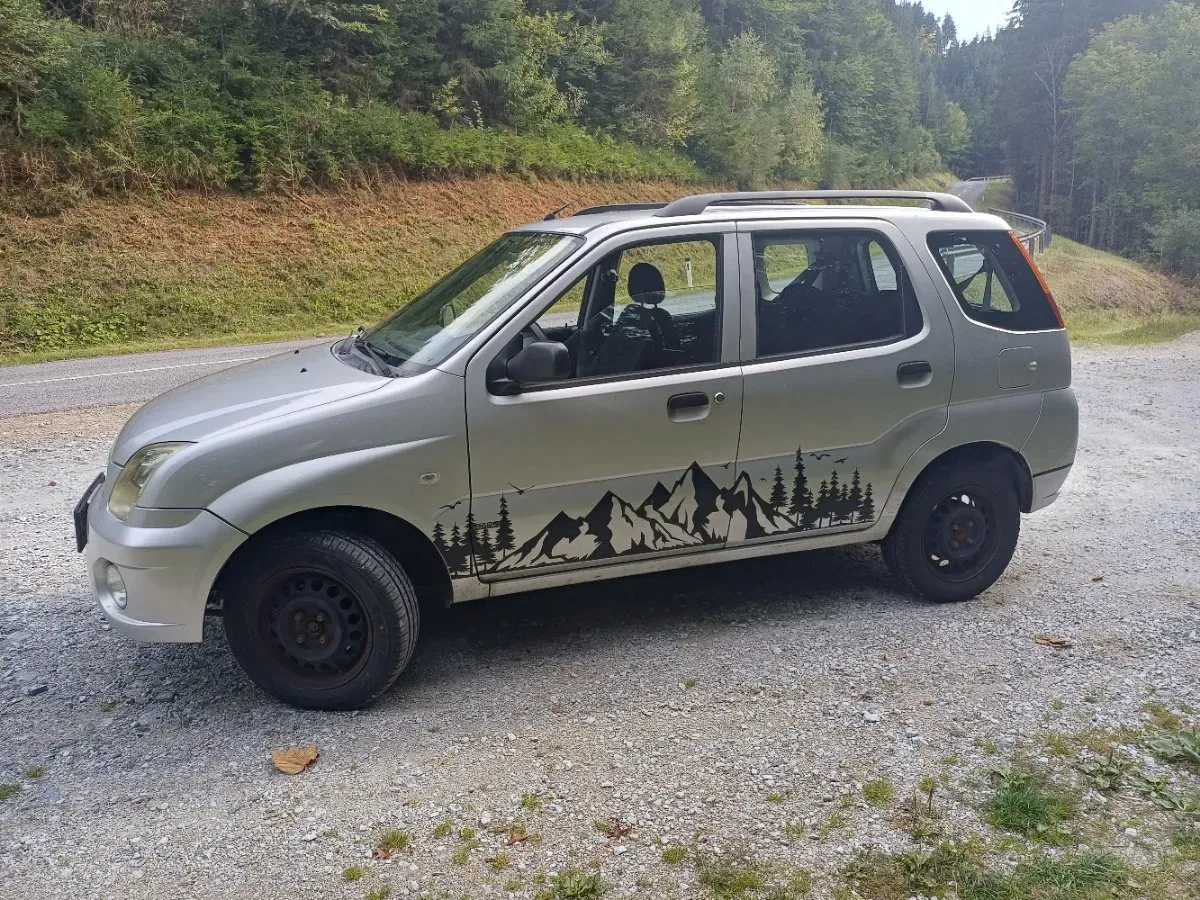 Subaru Justy 2006 photo 3
