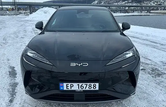 BYD Sealion 7 2025 photo 3