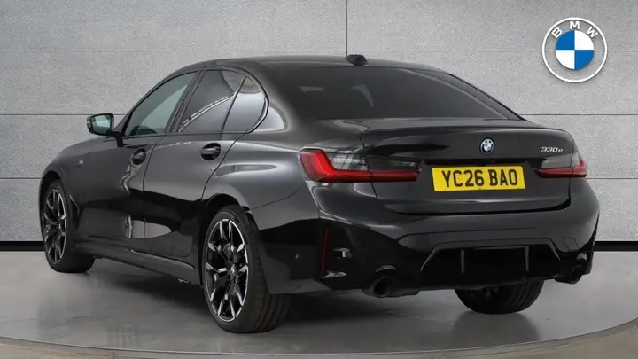 BMW 3 Series 2026 photo 2