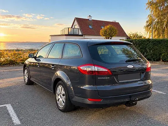 Ford Mondeo 2009 photo 4