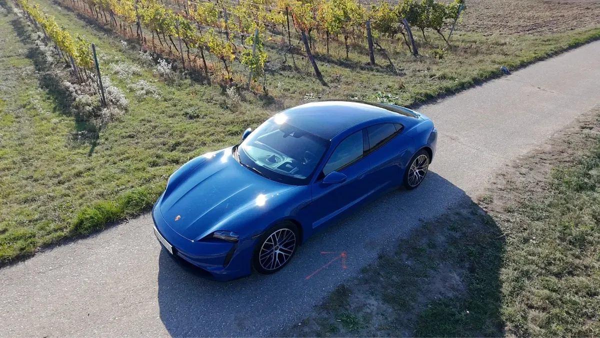 Porsche Taycan