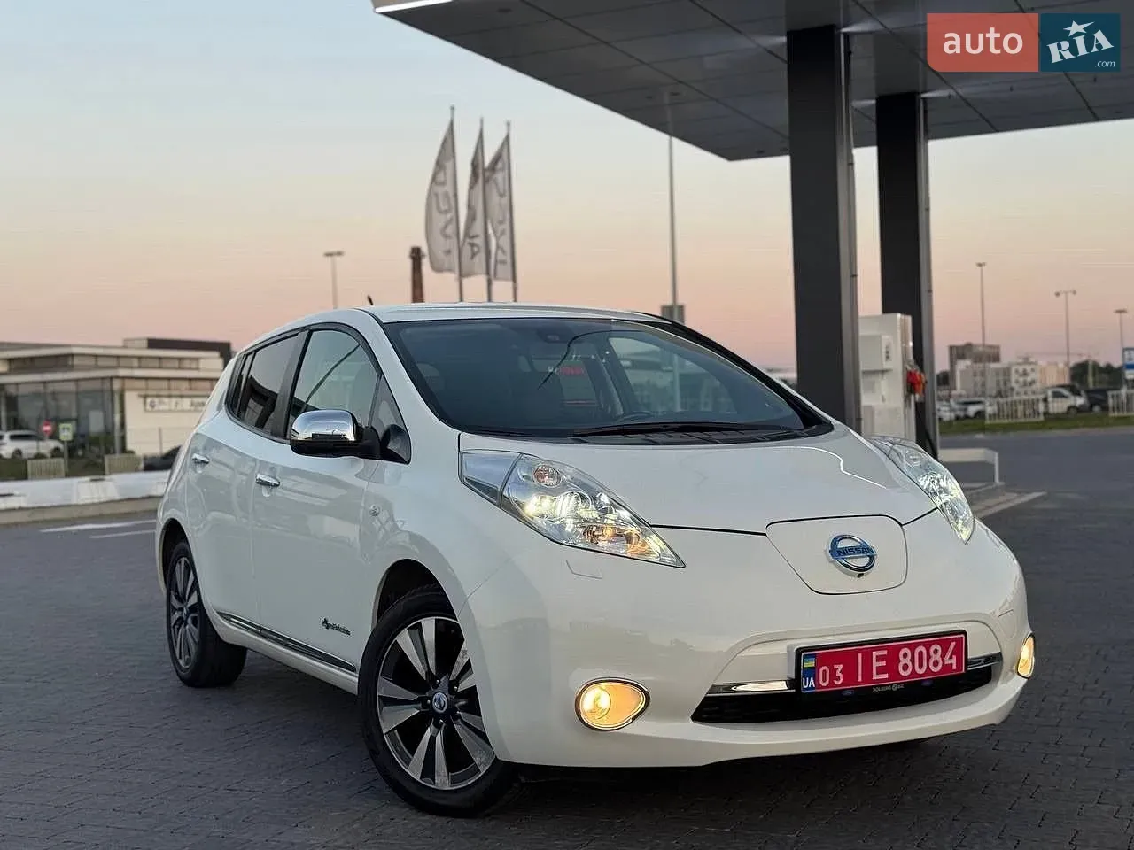 Nissan Leaf 2014 photo 3