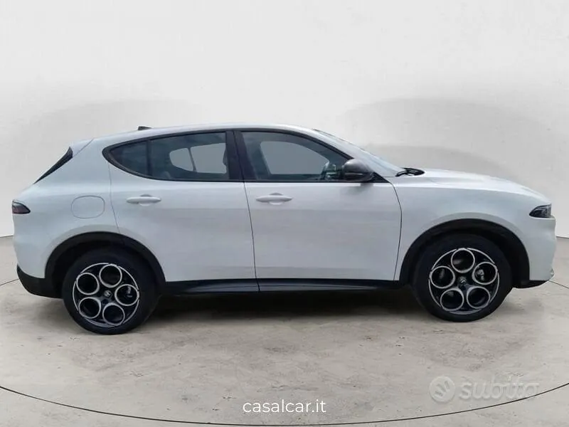 Alfa Romeo Tonale 2025 photo 5
