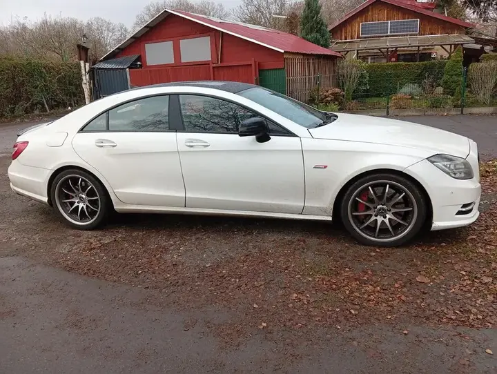 Mercedes-Benz Cls 500