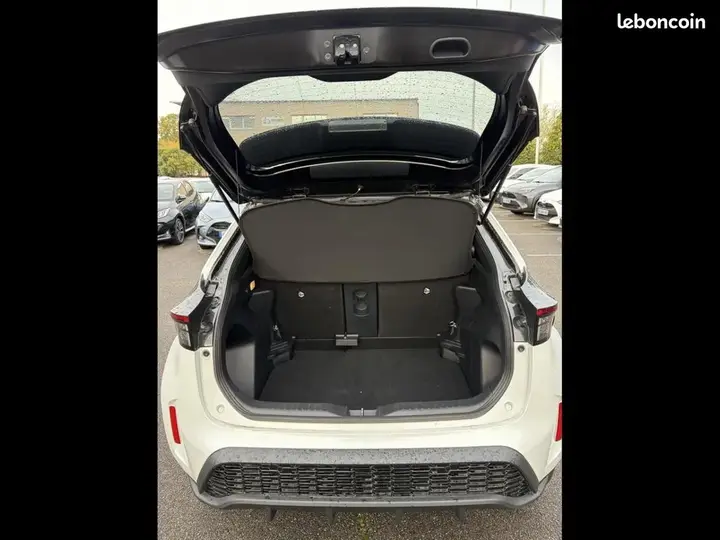 Toyota Yaris Cross 2024 photo 4